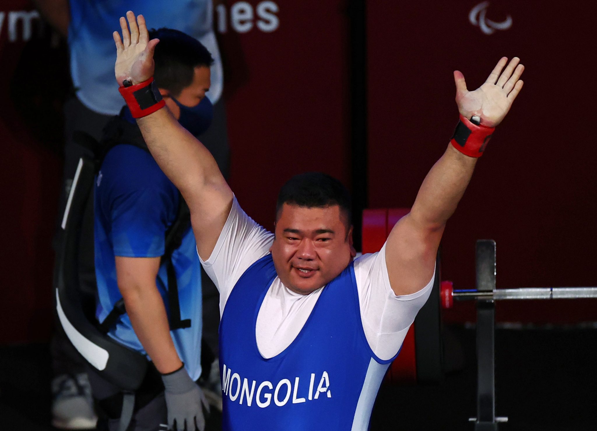 mongolian-powerlifting_tokyo