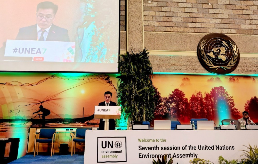 Монгол Улс санхүү, технологи болон байгальд суурилсан шийдлүүдийг хослуулахыг уриалав